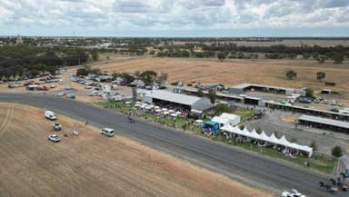 Field confirmed for Sunday’s Running of the Bulls slot race