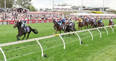 "Clearly the pick": Maher spruiks gelding for Christmas Stakes